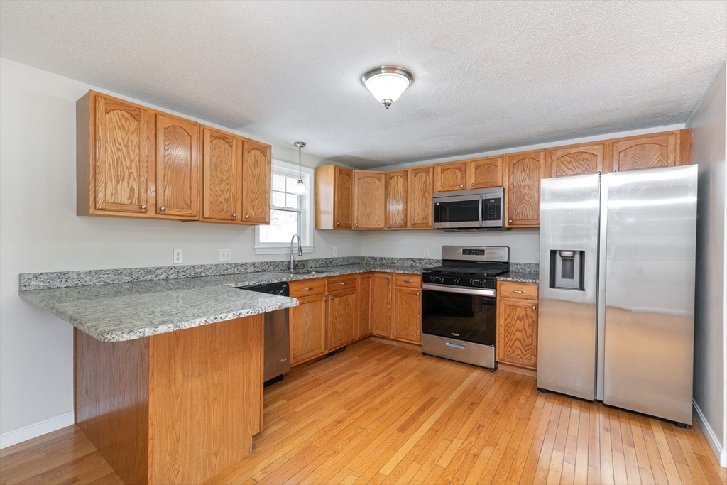 111 Ferry Road, Unit 111 Haverhill, MA 01835 - Photo 6 of 21