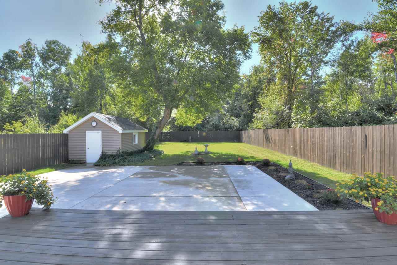 8850 East Fouch Road Traverse City, MI 49684 - Photo 8 of 34 1893126-7.JPG