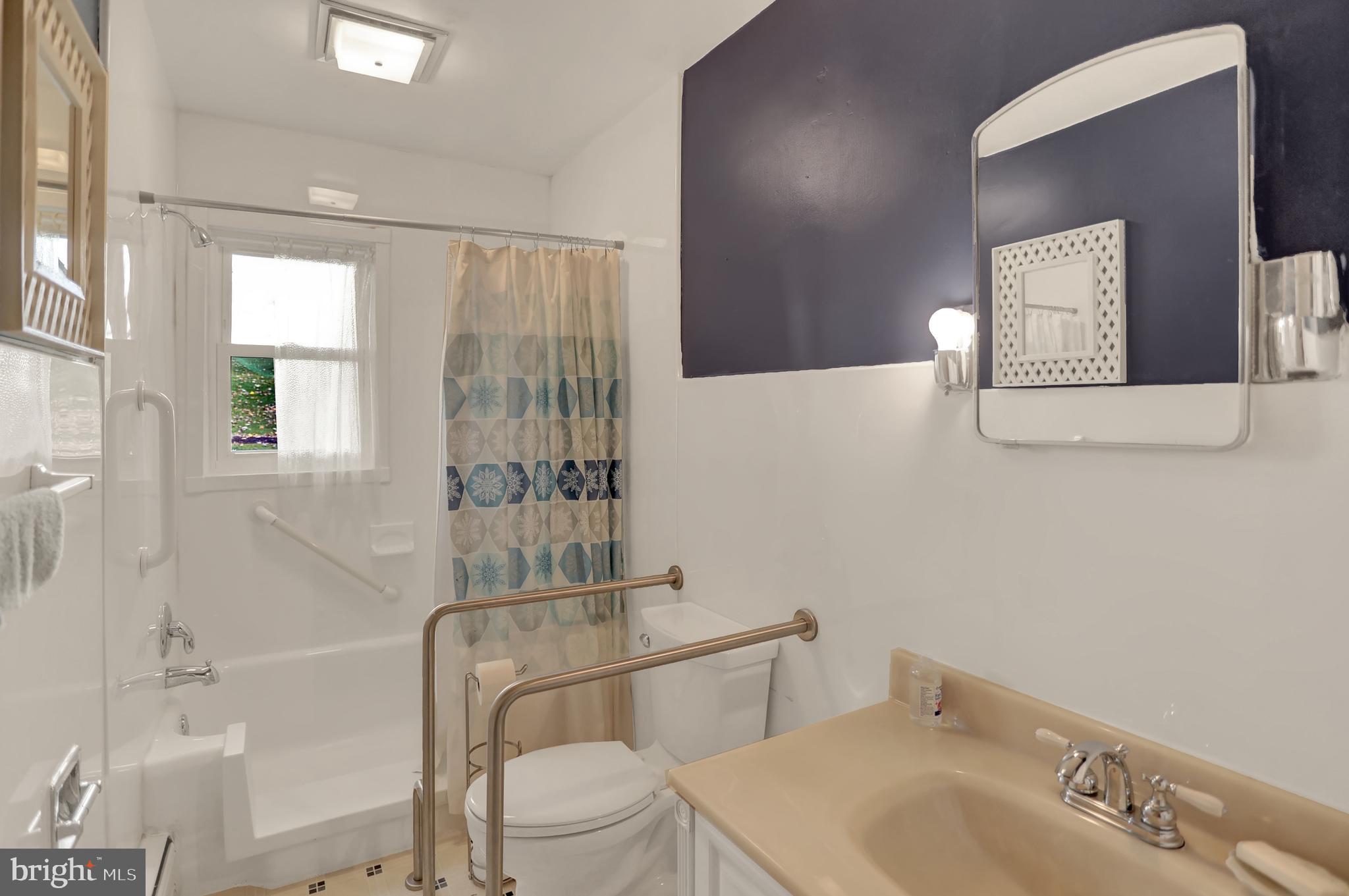 744 Shermans Valley Road New Bloomfield, PA 17068 - Photo 15 of 37 BATHROOM