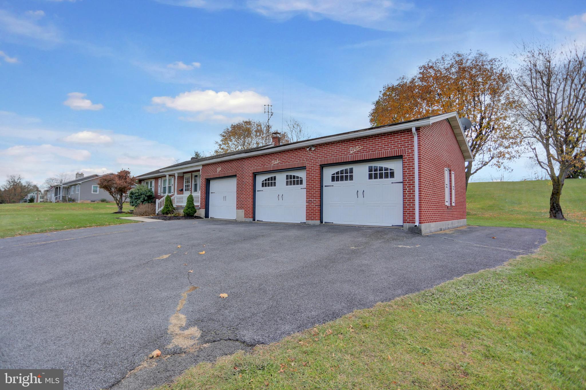 744 Shermans Valley Road New Bloomfield, PA 17068 - Photo 25 of 37 3 BAY GARAGE