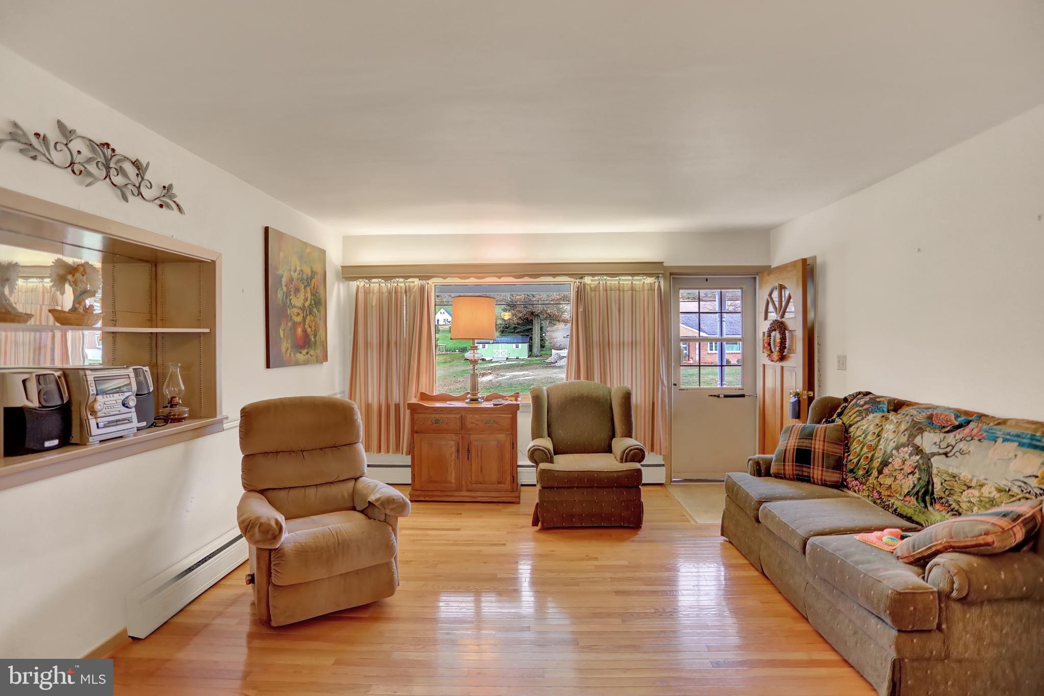 744 Shermans Valley Road New Bloomfield, PA 17068 - Photo 7 of 37 Gallery Image 7