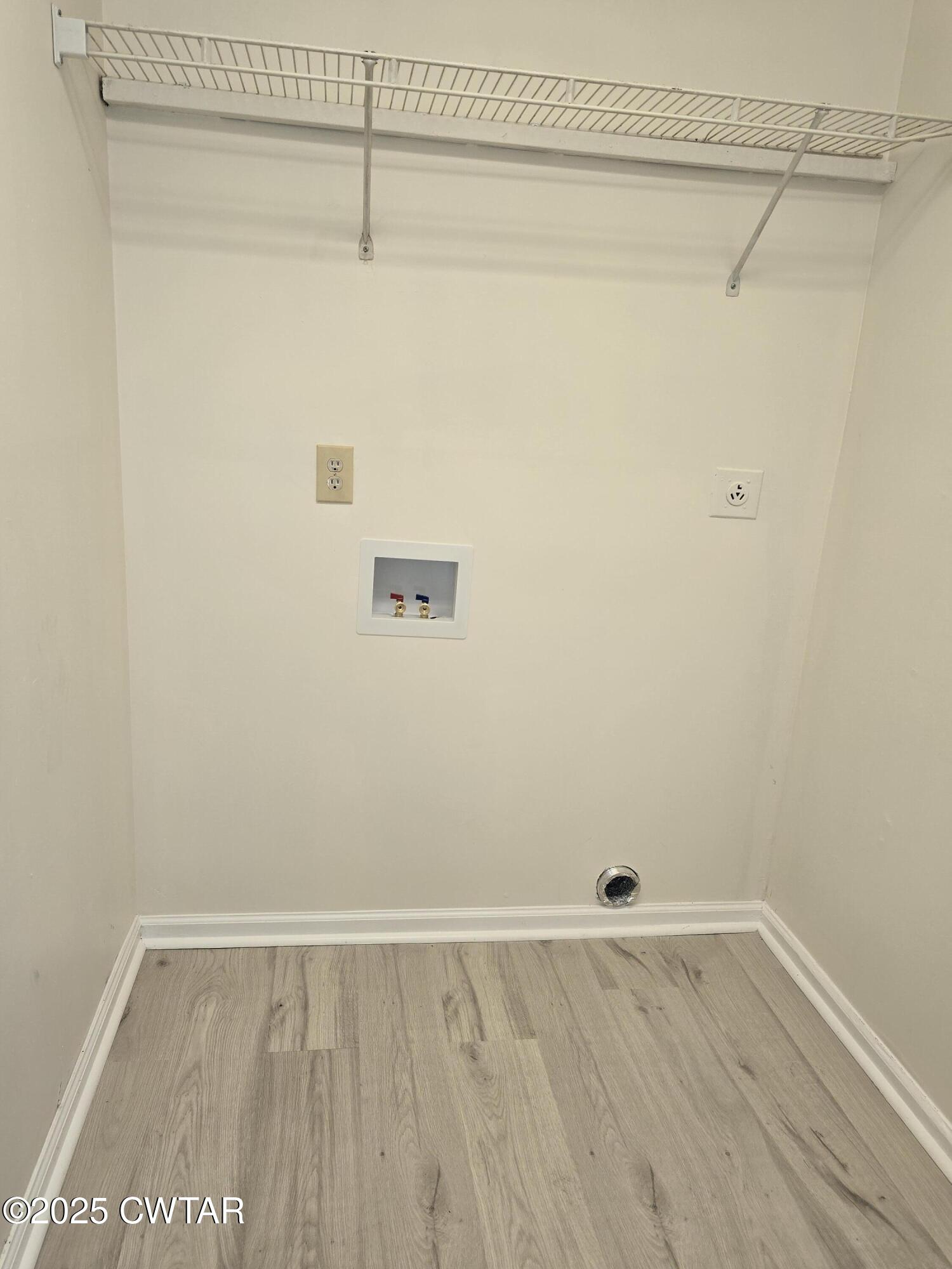 494 Mifflin Road Jackson, TN 38301 - Photo 10 of 11 a view of a small space