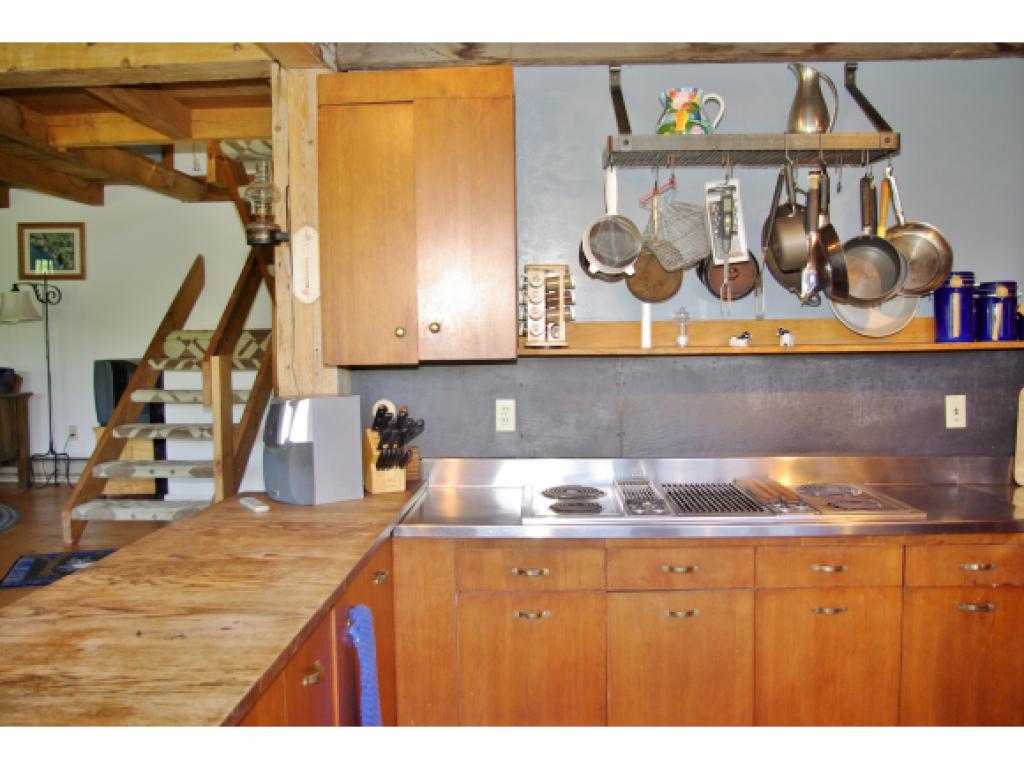 598 Reservoir Road Deering, NH 03244 - Photo 14 of 36