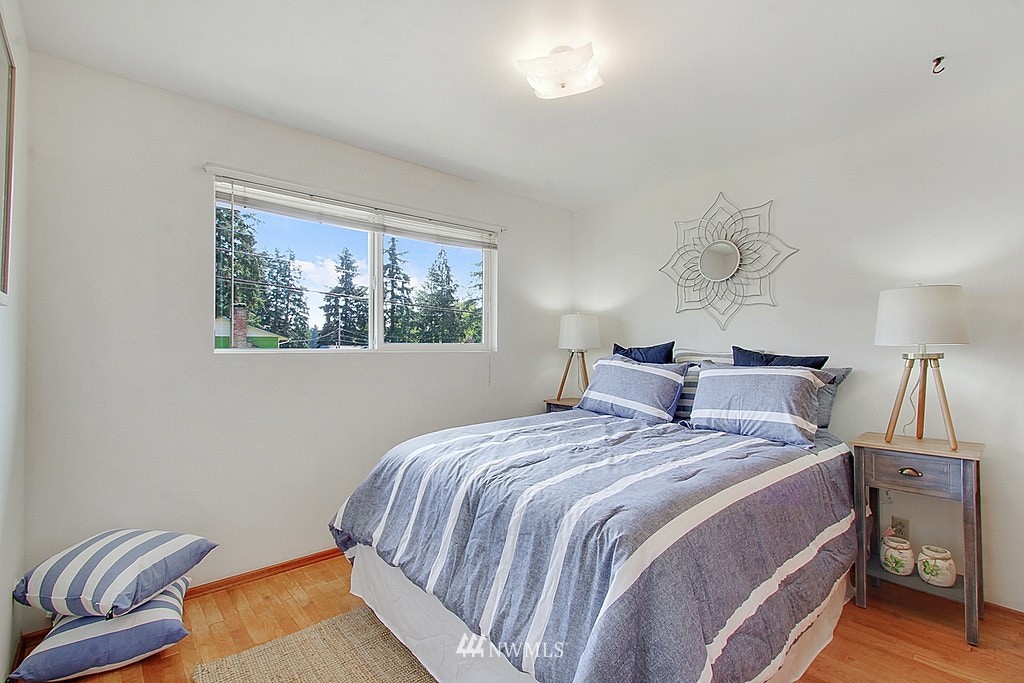 12642 Southeast 161st Street Renton, WA 98058 - Photo 11 of 21 Gallery Image 11