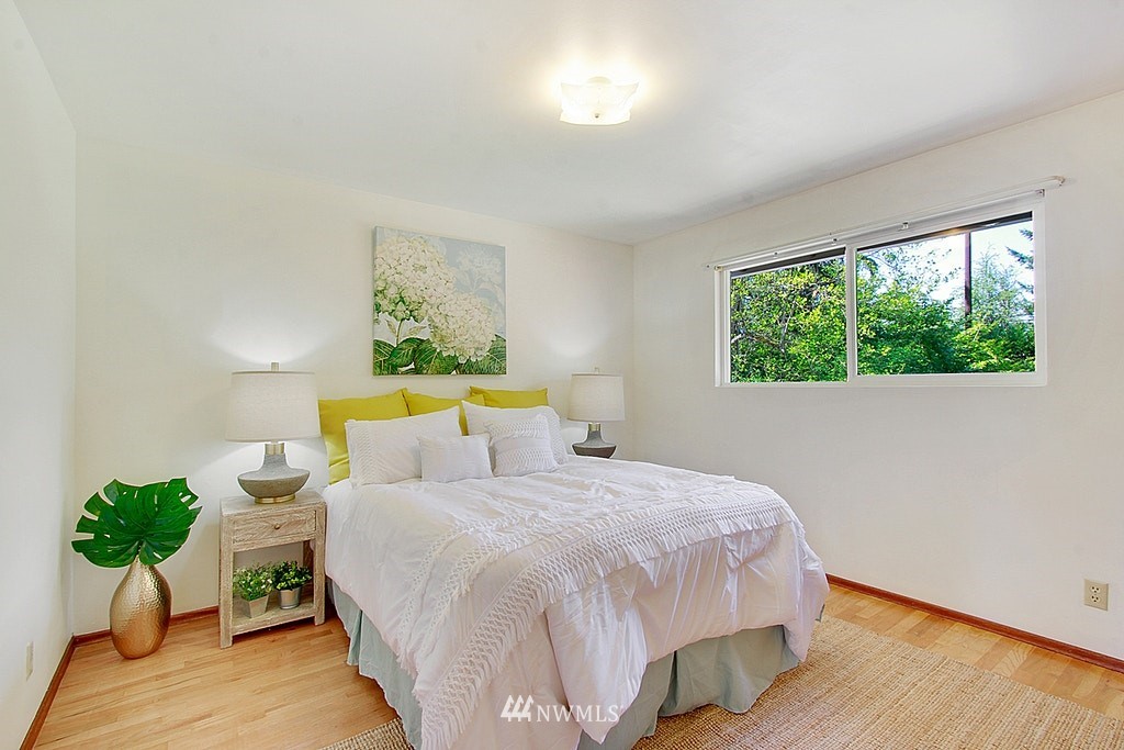 12642 Southeast 161st Street Renton, WA 98058 - Photo 10 of 21 Gallery Image 10