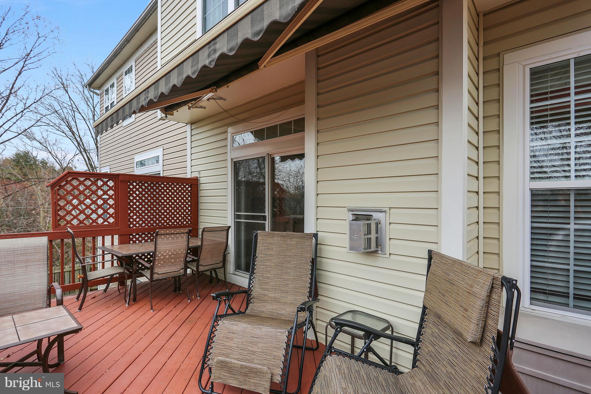 33 Inkberry Circle Gaithersburg, MD 20877 - Photo 14 of 30 Deck off Kitchen