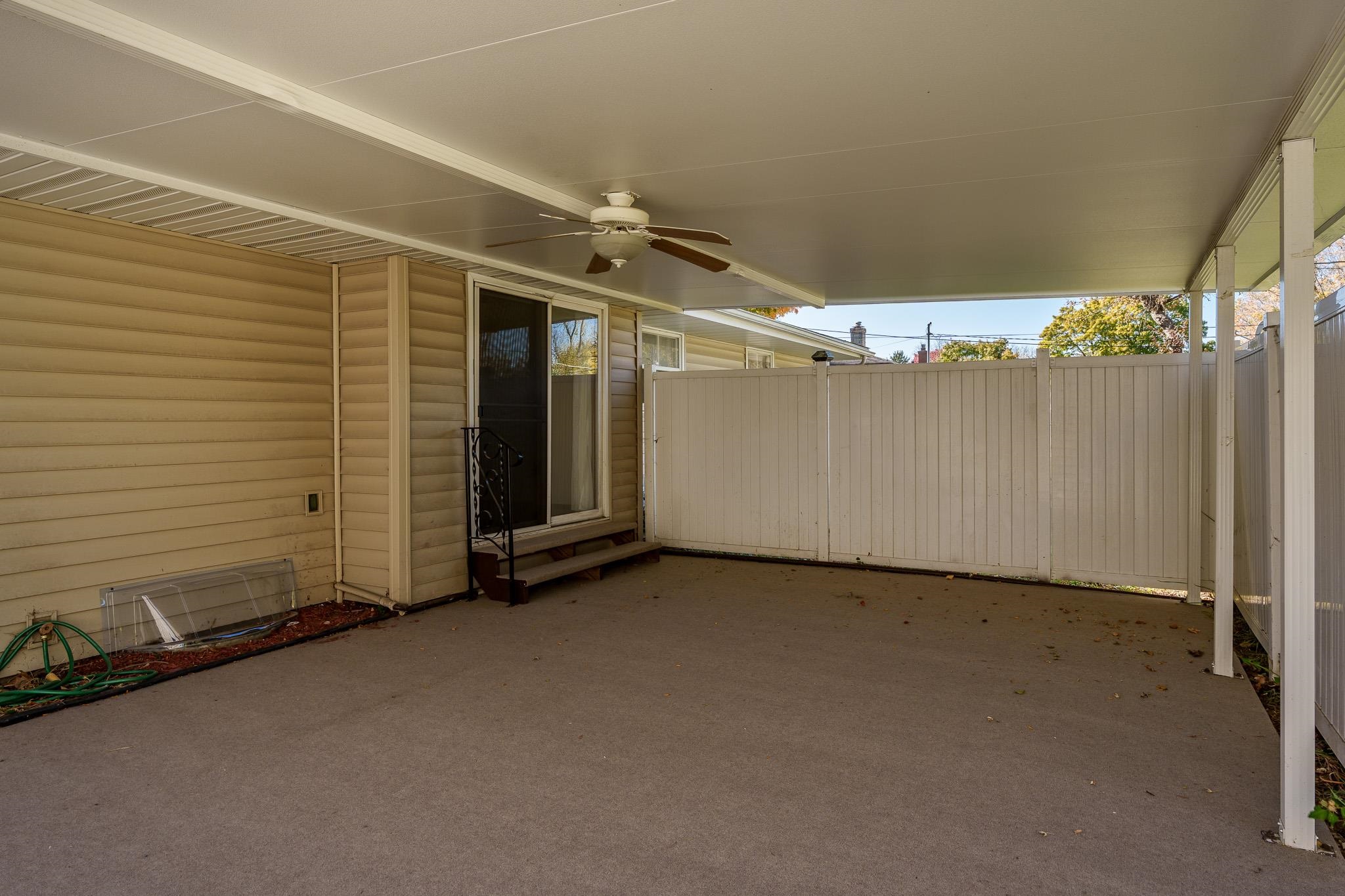 3332 Wesleyan Avenue Rockford, IL 61108 - Photo 39 of 45 a view of an empty room
