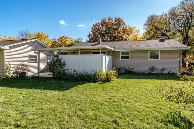 $189,500 | 3332 Wesleyan Avenue, Rockford, IL 61108