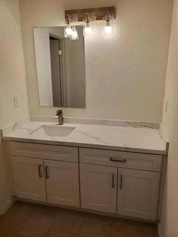 $420,000 | 281 Tradewinds Drive, Unit 5, San Jose, CA 95123