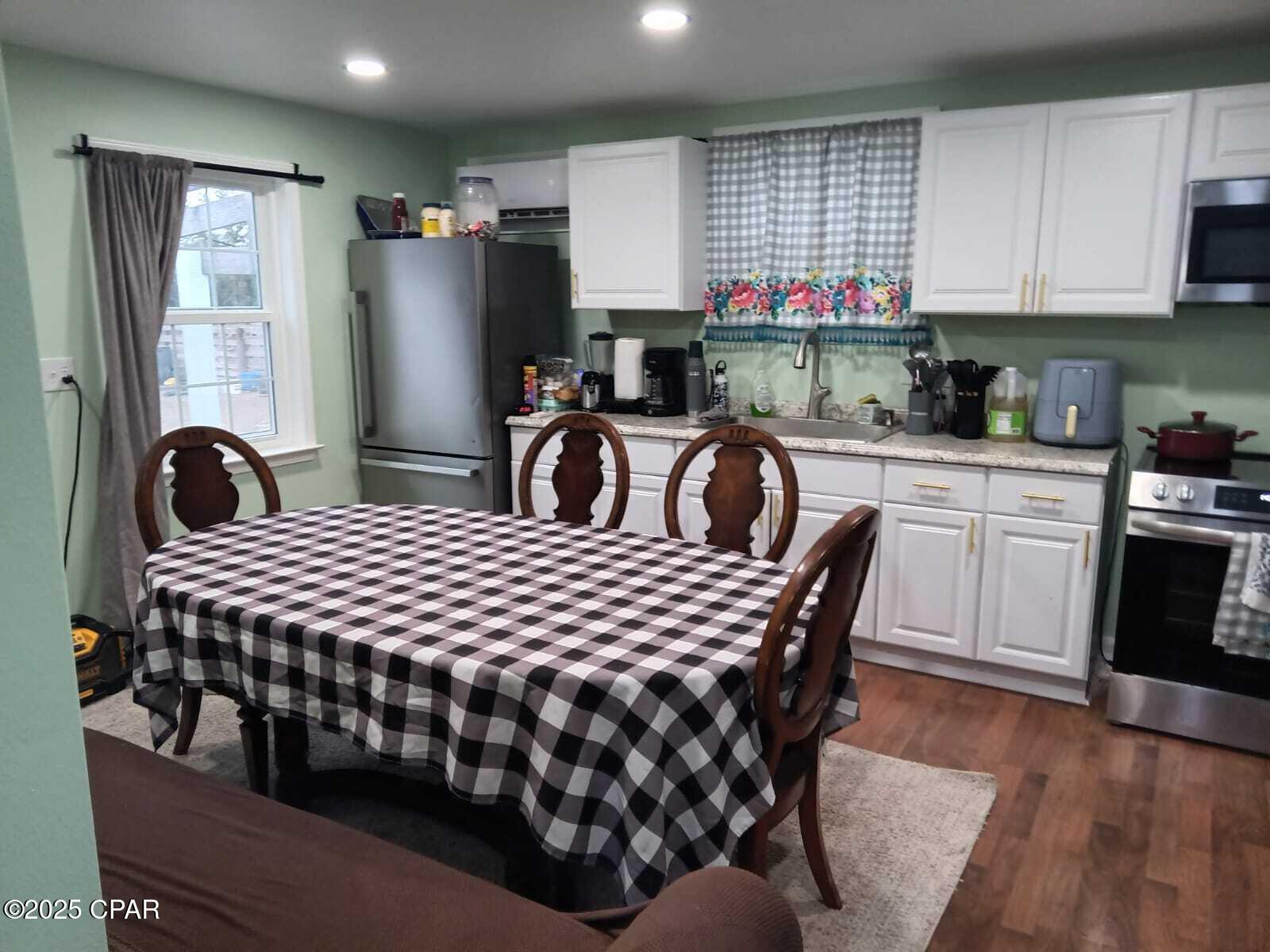 10933 Lawrence Road Fountain, FL 32438 - Photo 13 of 24