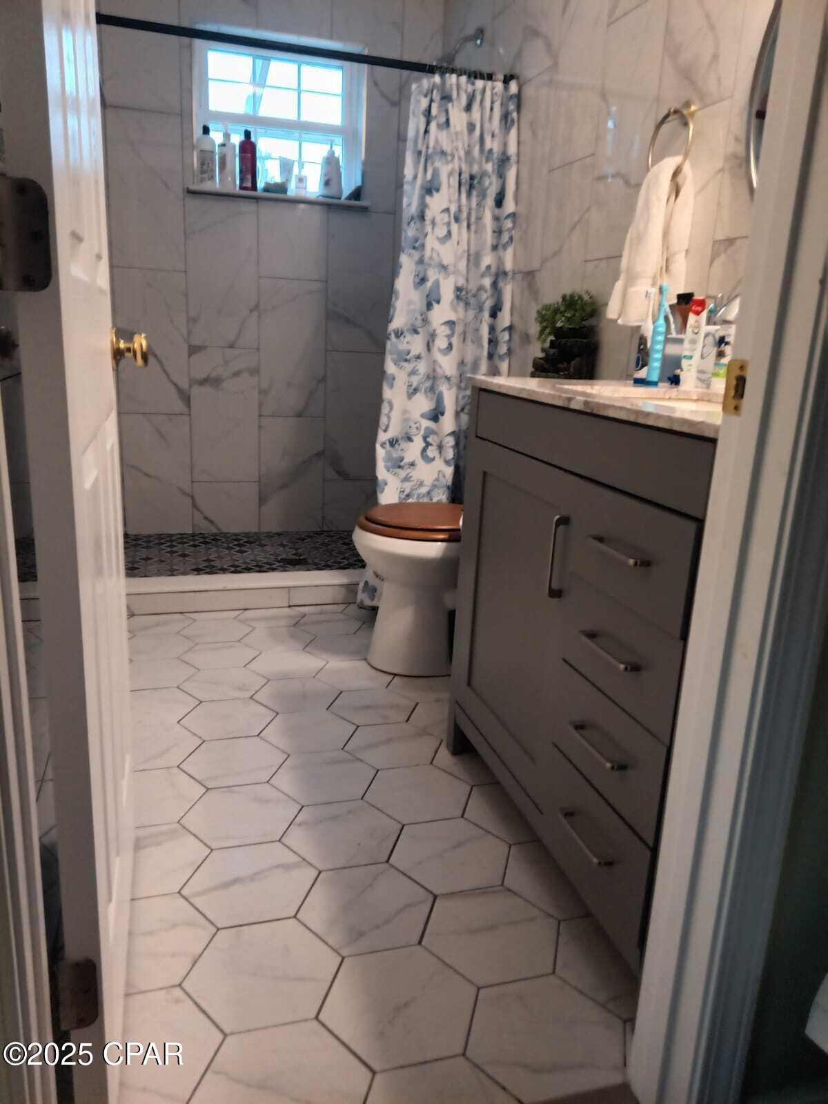 10933 Lawrence Road Fountain, FL 32438 - Photo 9 of 24