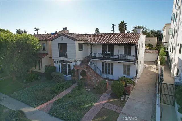 an aerial view of multiple house