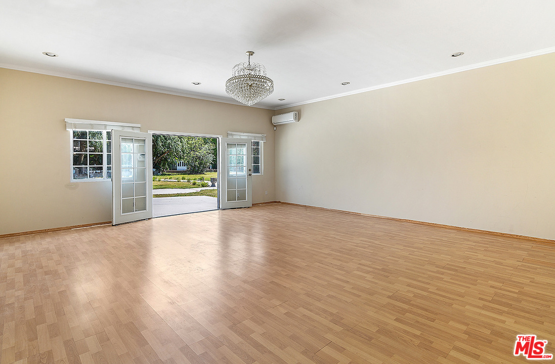 3670 Lombardy Road Pasadena, CA 91107 - Photo 22 of 25