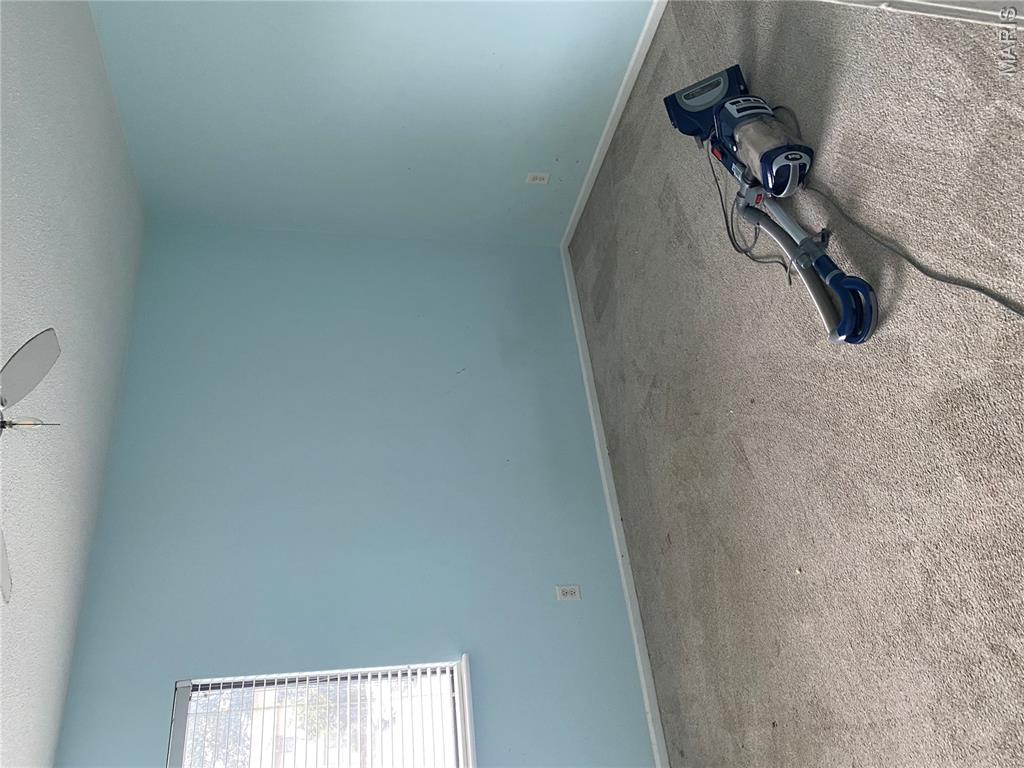 845 Portsdown Road Ballwin, MO 63011 - Photo 6 of 10 Gallery Image 6