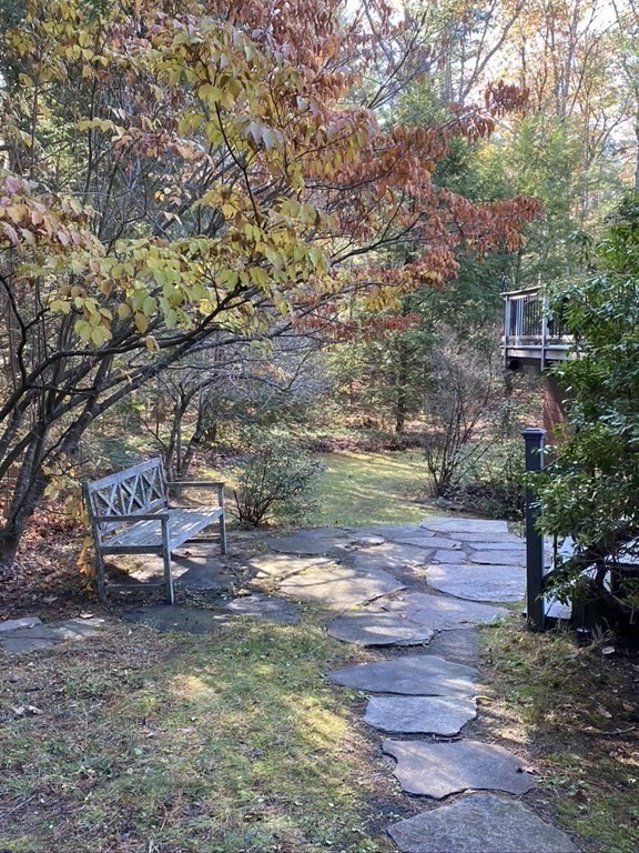 236 Aubinwood Road Amherst, MA 01002 - Photo 12 of 42 Gallery Image 12