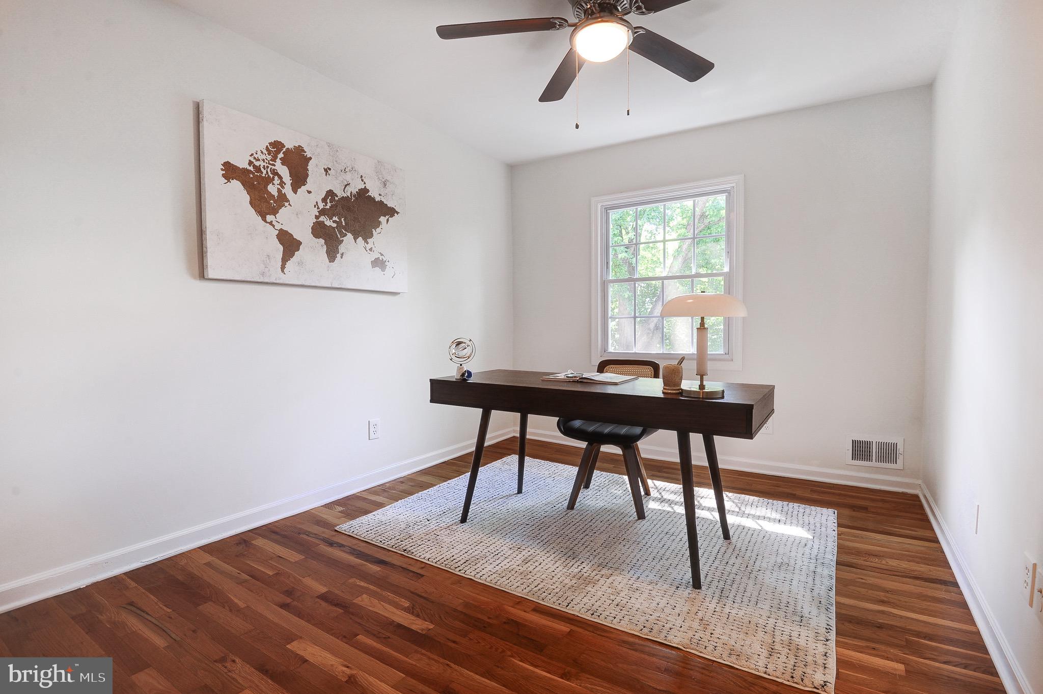 1851 Wainwright Drive Reston, VA 20190 - Photo 26 of 44