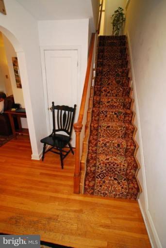 6314 Mt Ridge Road Catonsville, MD 21228 - Photo 14 of 30 Entrance / Foyer