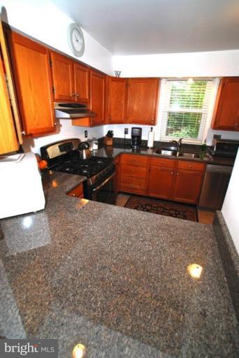 6314 Mt Ridge Road Catonsville, MD 21228 - Photo 19 of 30 Kitchen #2