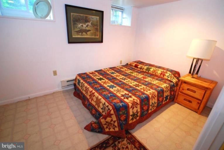 6314 Mt Ridge Road Catonsville, MD 21228 - Photo 8 of 30 Bedroom #5