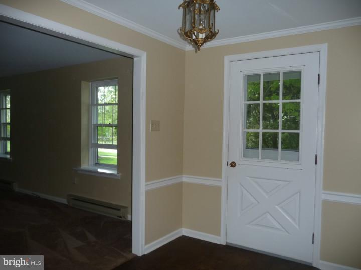 1399 Boot Road West Chester, PA 19380 - Photo 4 of 22 Foyer