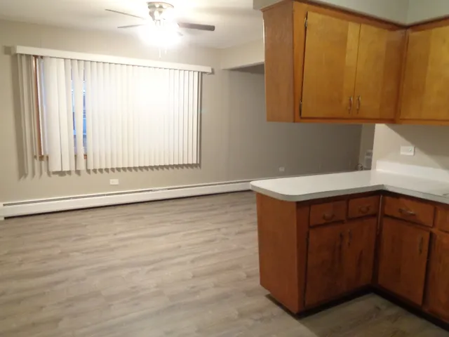 $1,450 | 5818 107th Street, Unit 10, Chicago Ridge, IL 60415