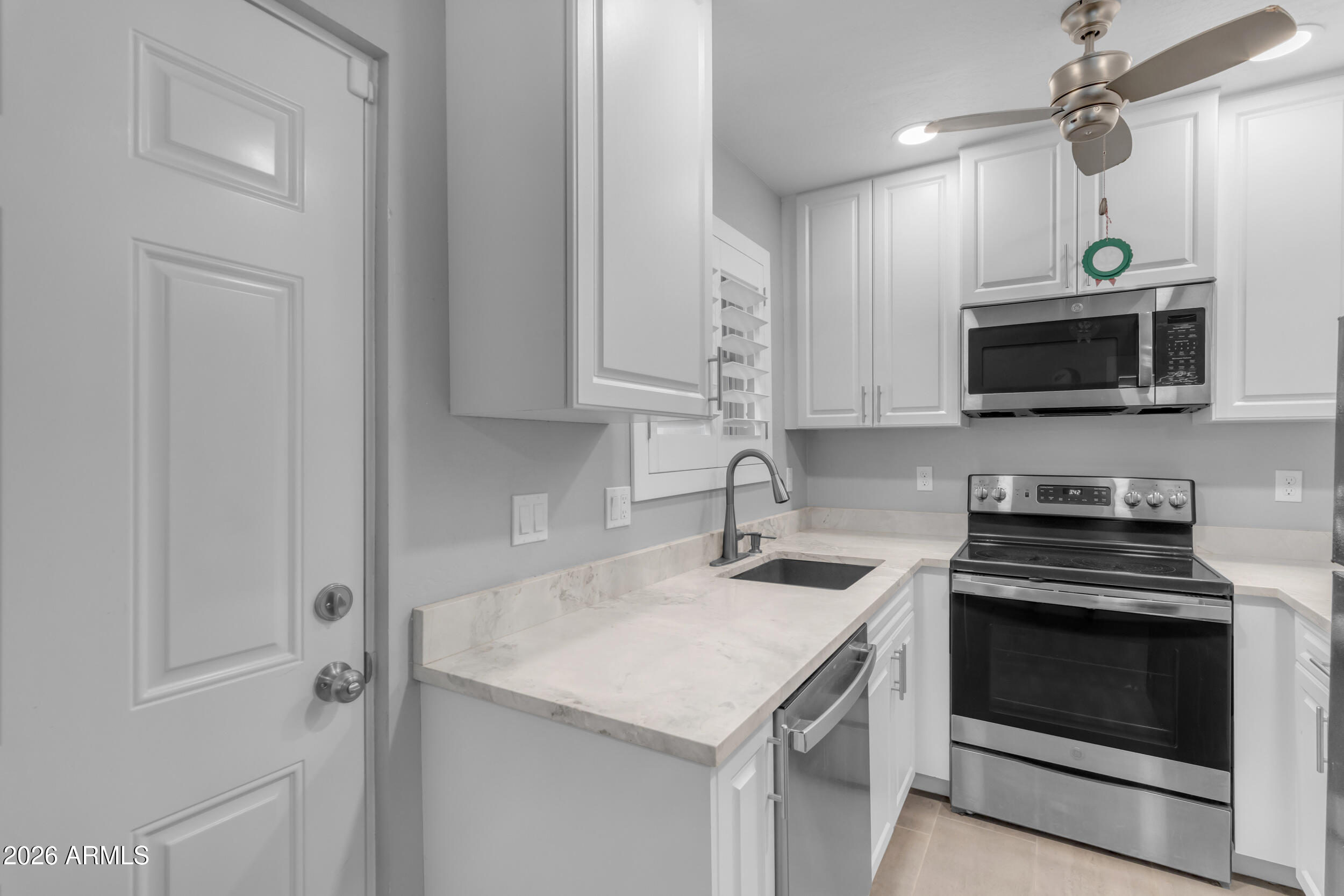 16555 West Lower Buckeye Road Goodyear, AZ 85338 - Photo 47 of 55 Casita Kitchen