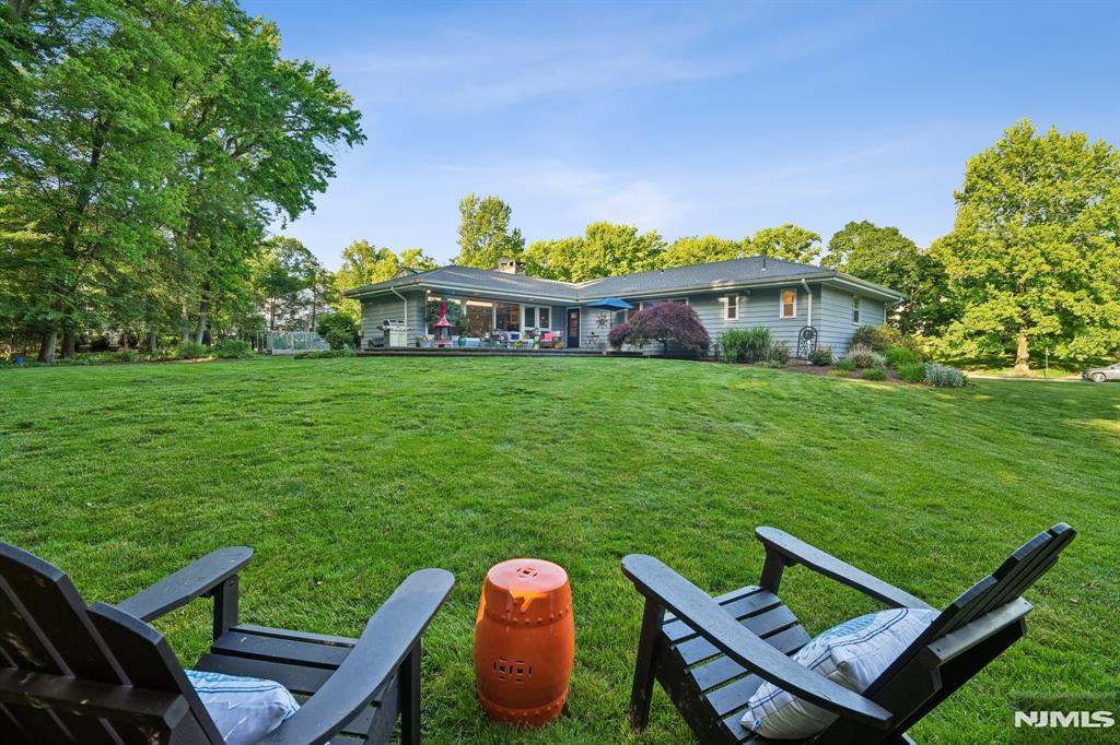 95 Yantacaw Brook Road Montclair, NJ 07043 - Photo 1 of 48