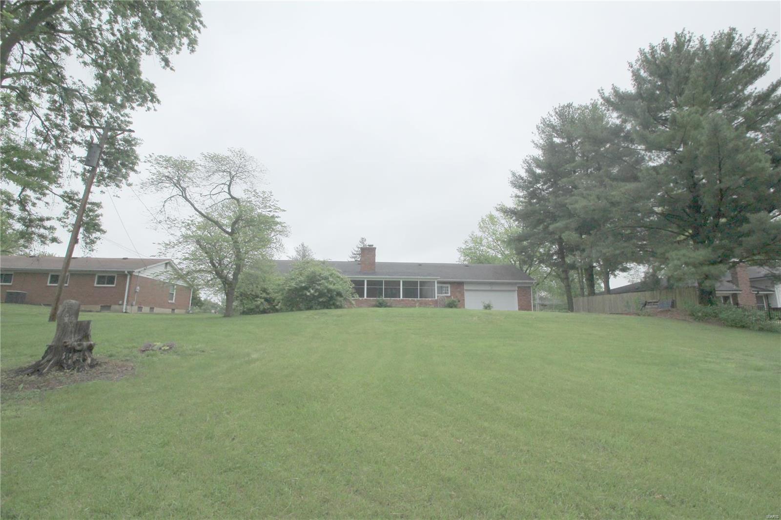 665 North Mosley Road St. Louis, MO 63141 - Photo 20 of 23 Gallery Image 20