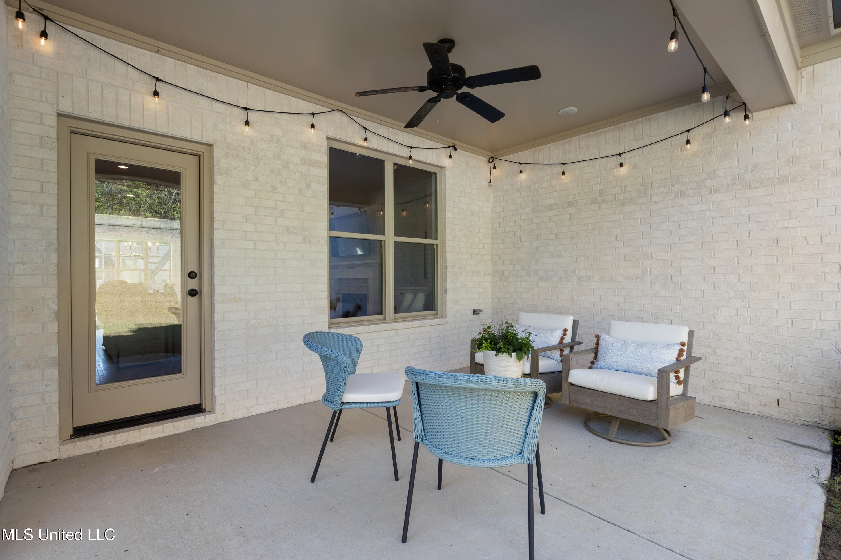 913 Lloyd's Lane Nesbit, MS 38651 - Photo 26 of 36 Patio