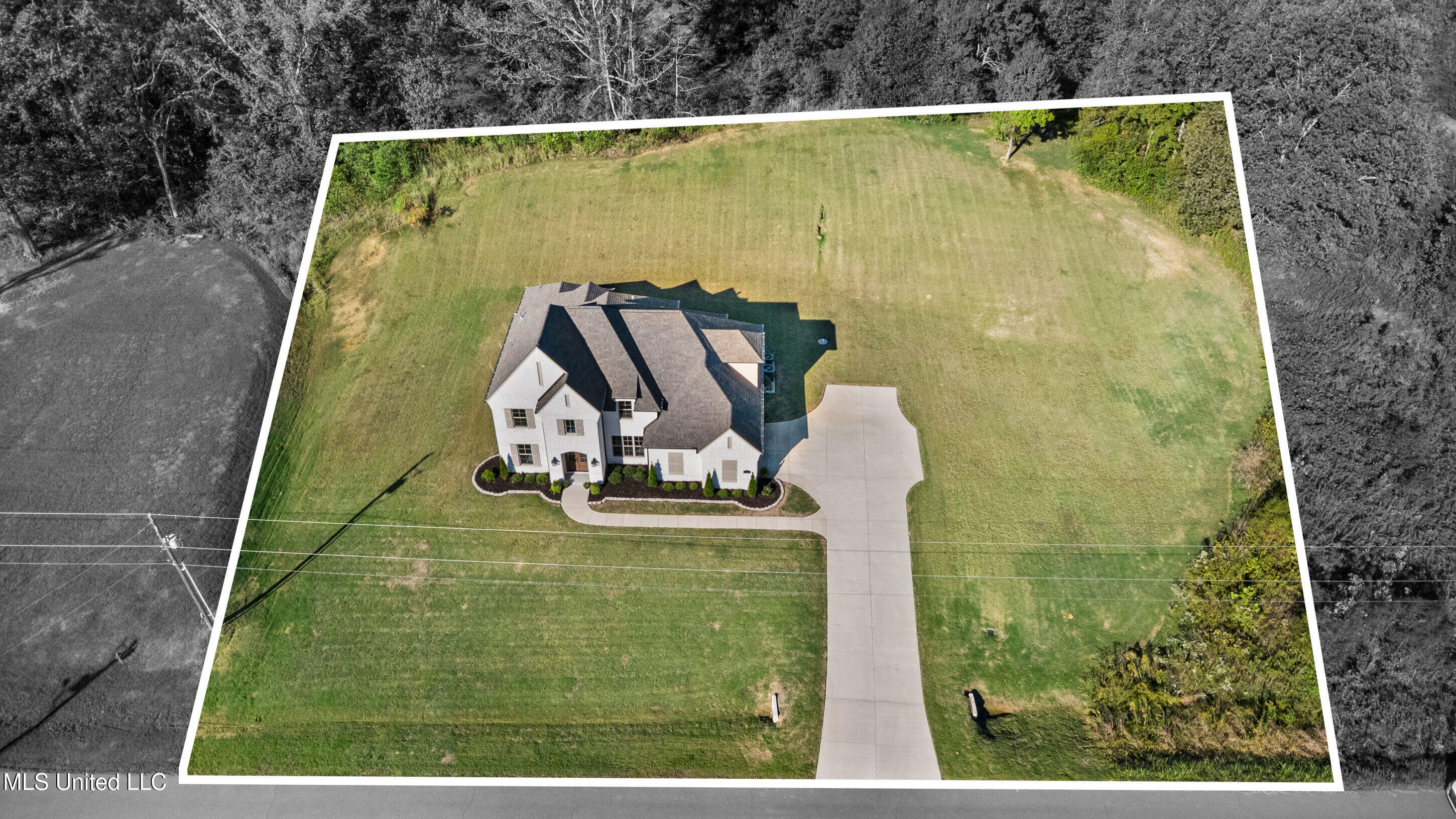 913 Lloyd's Lane Nesbit, MS 38651 - Photo 30 of 36 Lot Lines