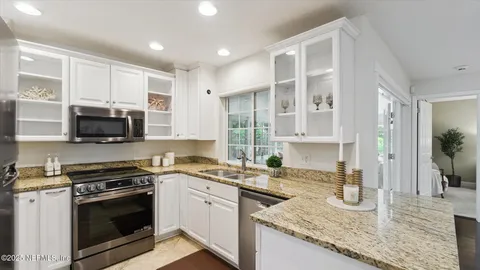 $595,000 | 86 Sanchez Drive East, Ponte Vedra Beach, FL 32082