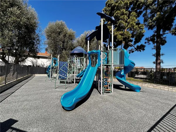 $3,375 | 19859 Berkshire Lane, Huntington Beach, CA 92646