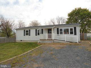 130 Cottage Road Kearneysville, WV 25430 - Photo 10 of 10 Exterior (Front)