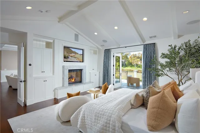 $15,495,000 | 2 Royal St George Road, Newport Beach, CA 92660