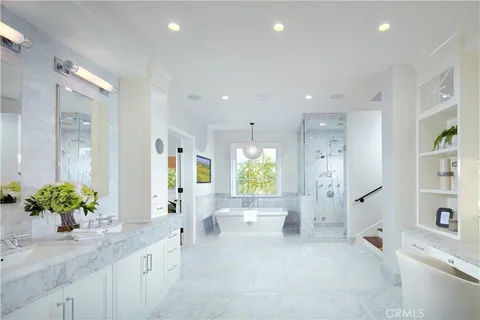 $15,495,000 | 2 Royal St George Road, Newport Beach, CA 92660