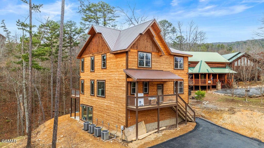 2751 Murray Ridge Road Sevierville, TN 37876 - Photo 32 of 37 Gallery Image 32