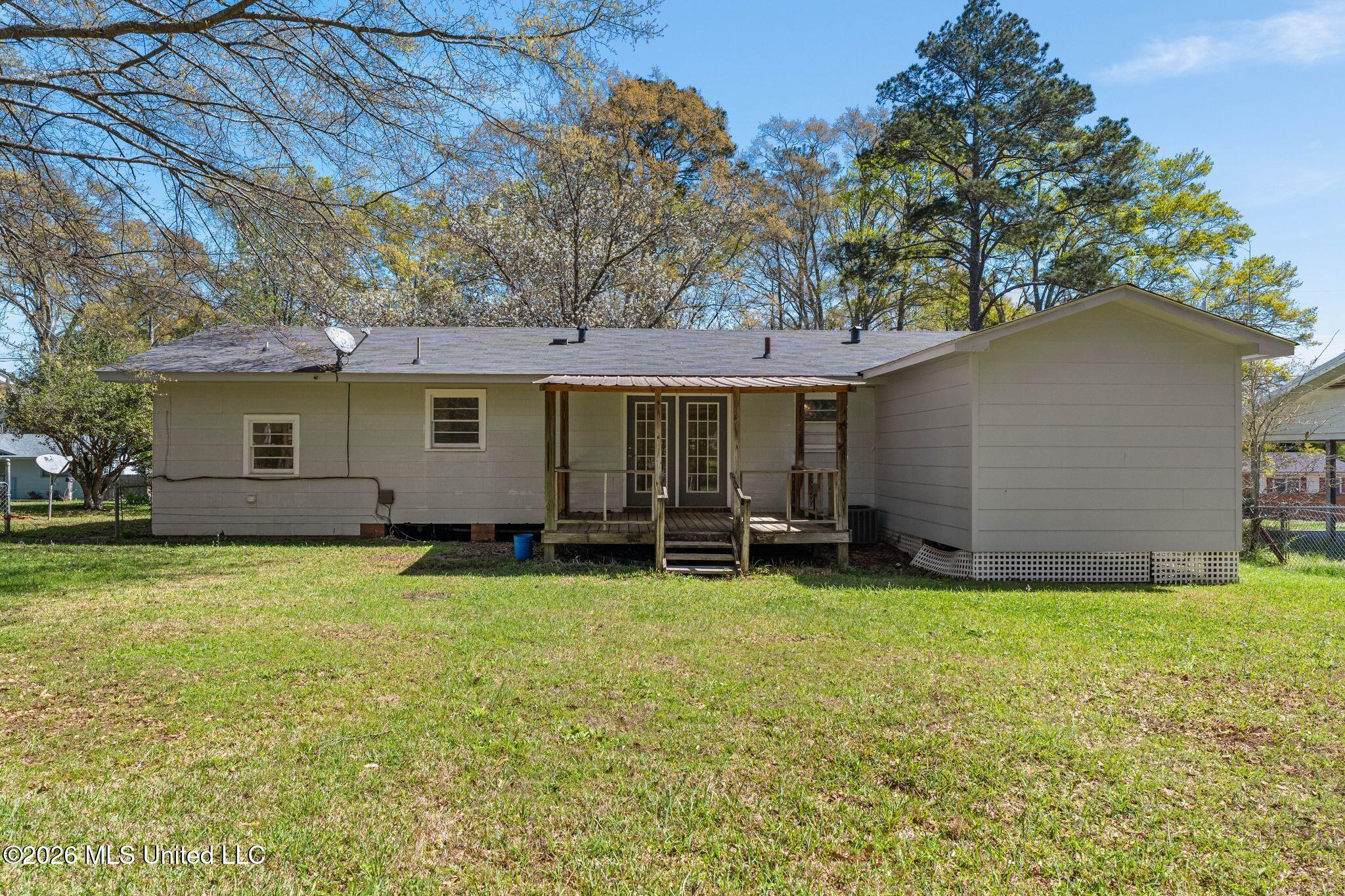 103 Fisher Street Brookhaven, MS 39601 - Photo 37 of 39 103_Fisher_St-37