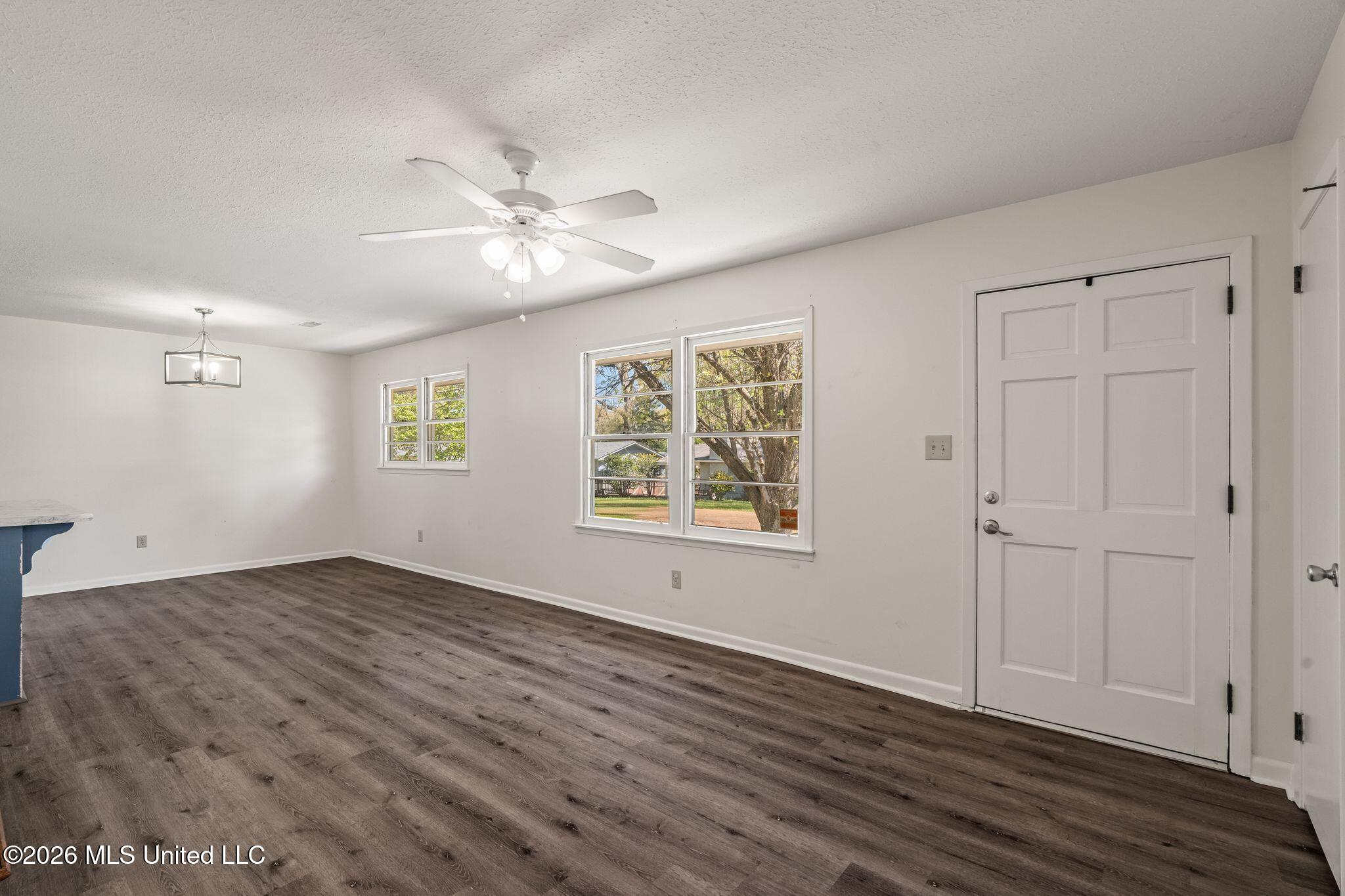 103 Fisher Street Brookhaven, MS 39601 - Photo 8 of 39 103_Fisher_St-8