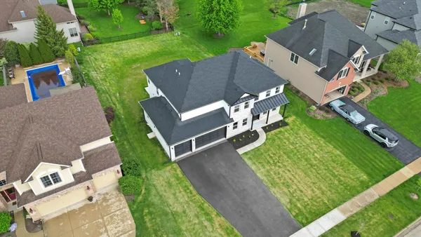 $749,950 | 413 North Sycamore Lane, North Aurora, IL 60542