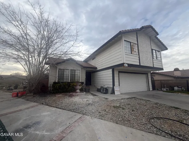 $439,500 | 42927 21st Street West, Lancaster, CA 93536