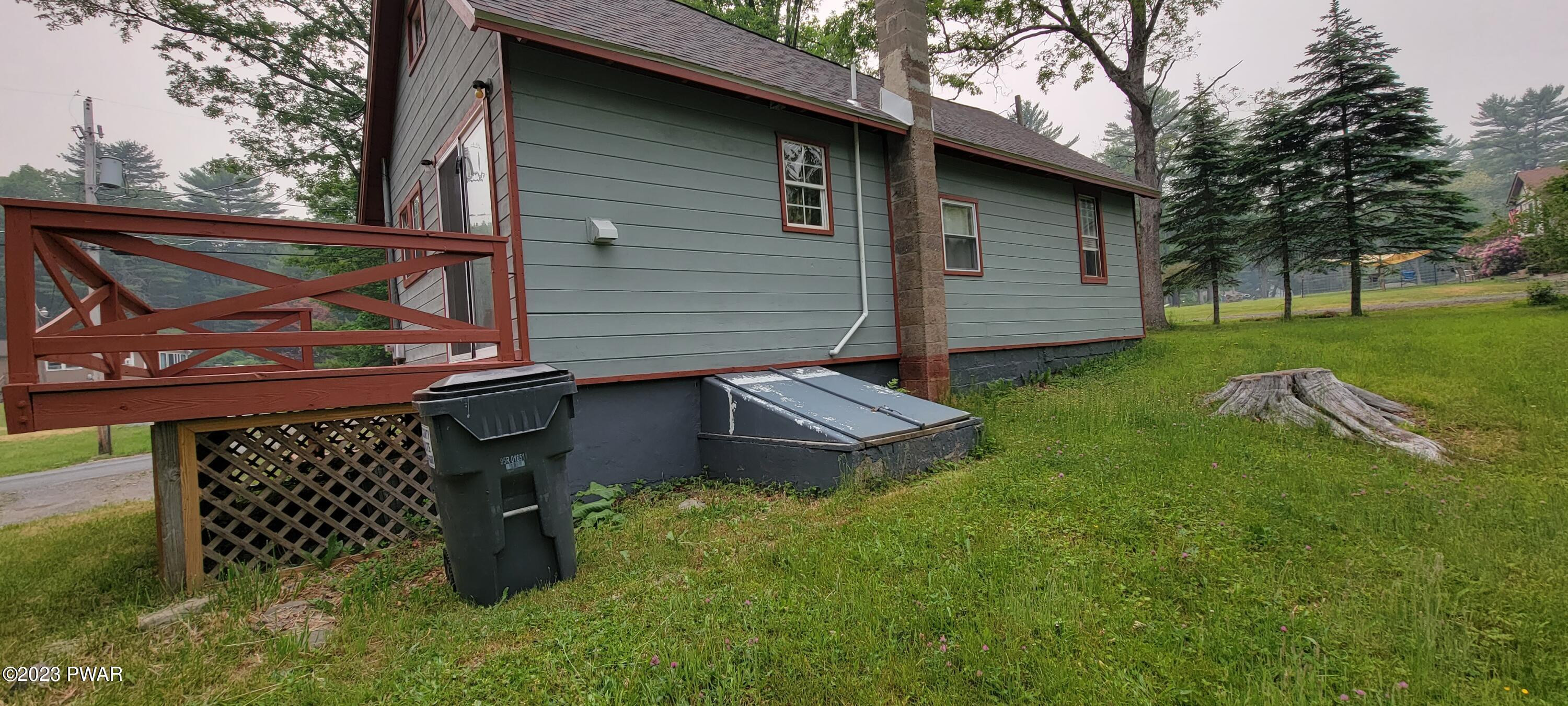 128 Mill Road Hawley, PA 18428 - Photo 4 of 10 20230607_184503