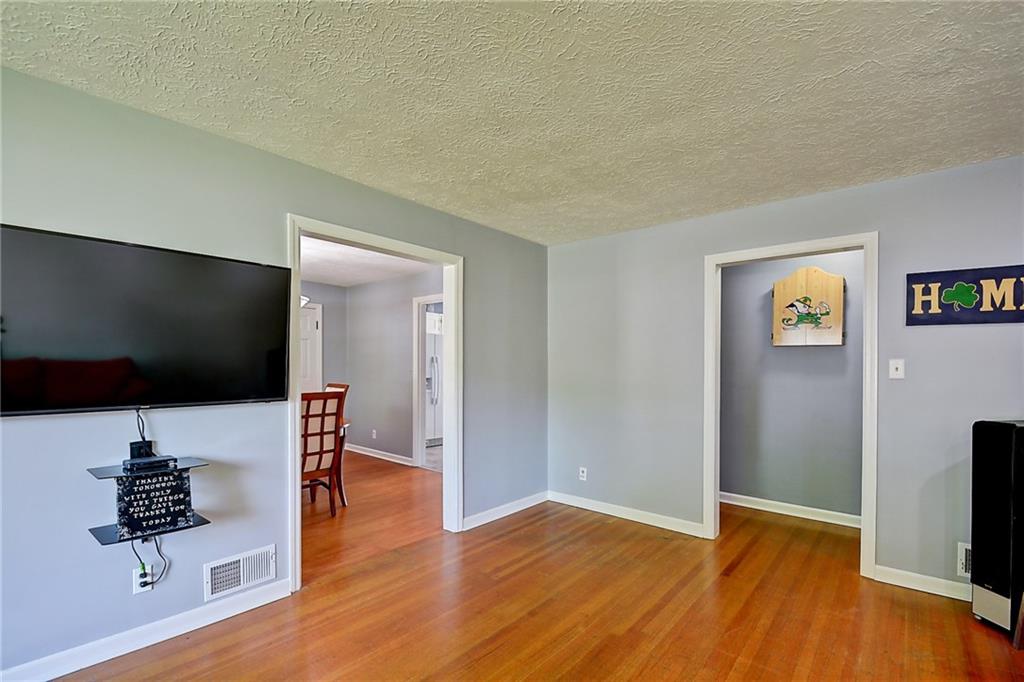 6185 Ralston Avenue Indianapolis, IN 46220 - Photo 7 of 27 Gallery Image 7