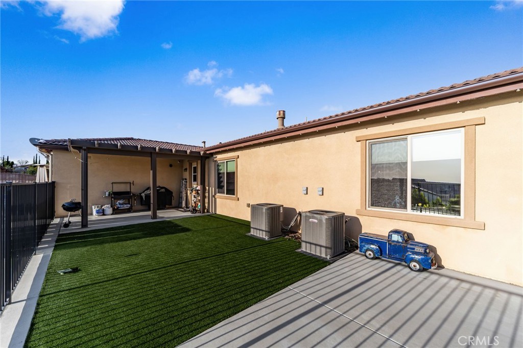 16105 Perry Heights Drive Riverside, CA 92504 - Photo 51 of 60