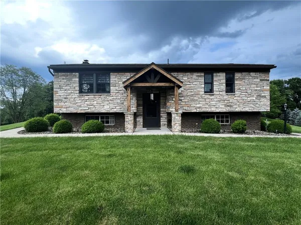 $760,000 | 516 Chestnut Ridge Road, Washington, PA 15301