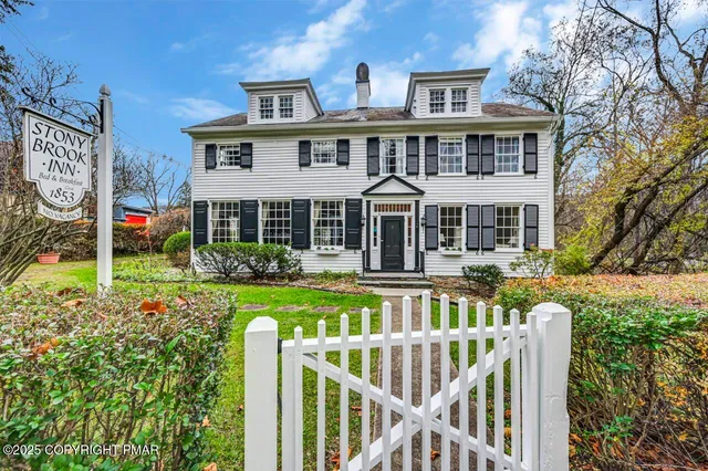 $649,000 | 102 Worthington Avenue, East Stroudsburg, PA 18301