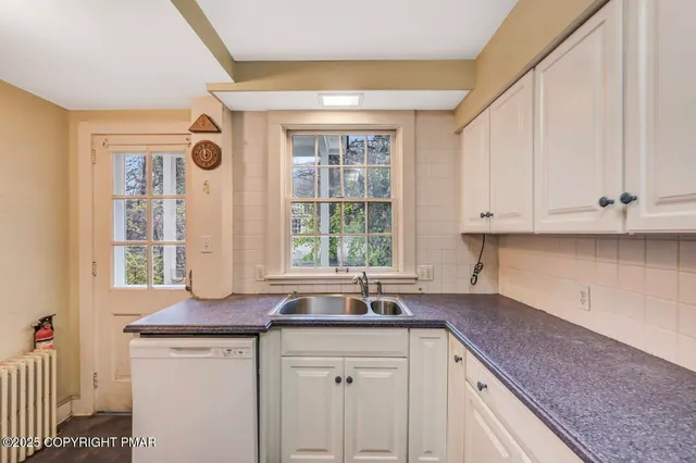 $649,000 | 102 Worthington Avenue, East Stroudsburg, PA 18301