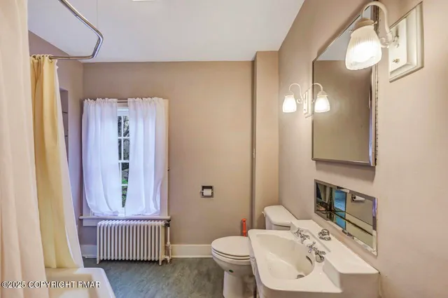 $649,000 | 102 Worthington Avenue, East Stroudsburg, PA 18301