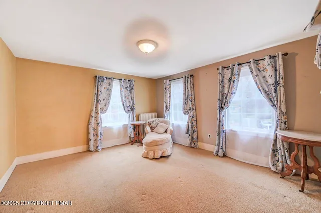 $599,000 | 102 Worthington Avenue, East Stroudsburg, PA 18301