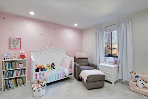 $1,198,000 | 40 Cricket Club Drive, Roslyn, NY 11576