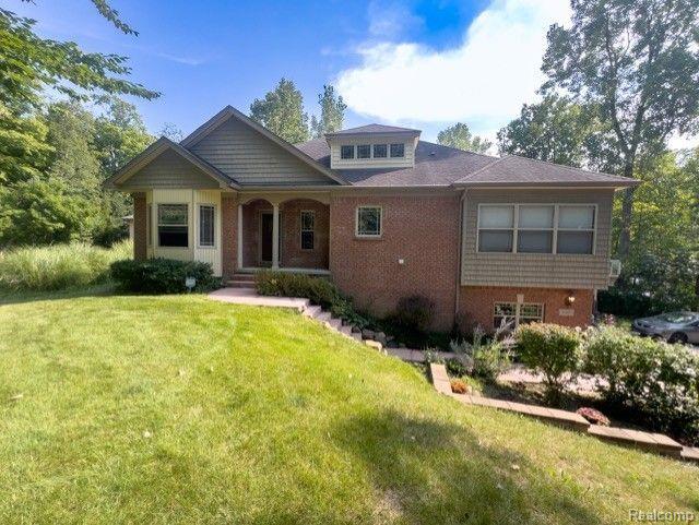 30489 Rockshire Avenue Farmington Hills, MI 48334 - Photo 1 of 39